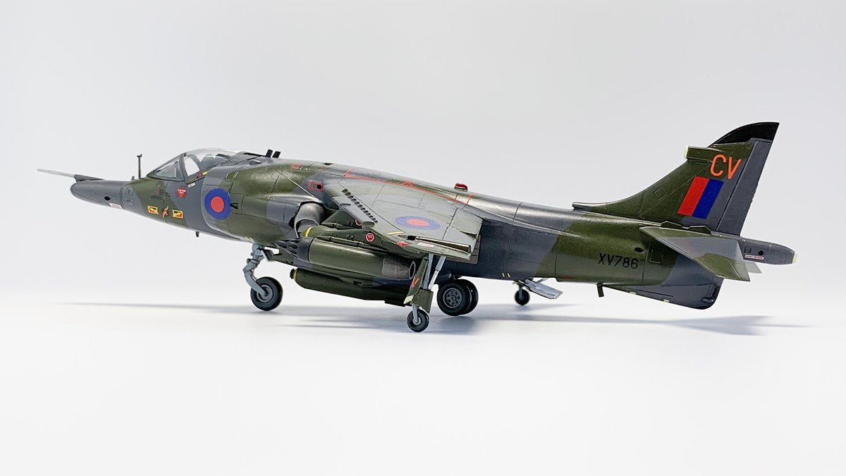 nuts4pm's tweet image. Harrier GR.3 (1/72) 完成しました！
水性ホビーカラーではかどります
#ハセガワ
#72lab定例会