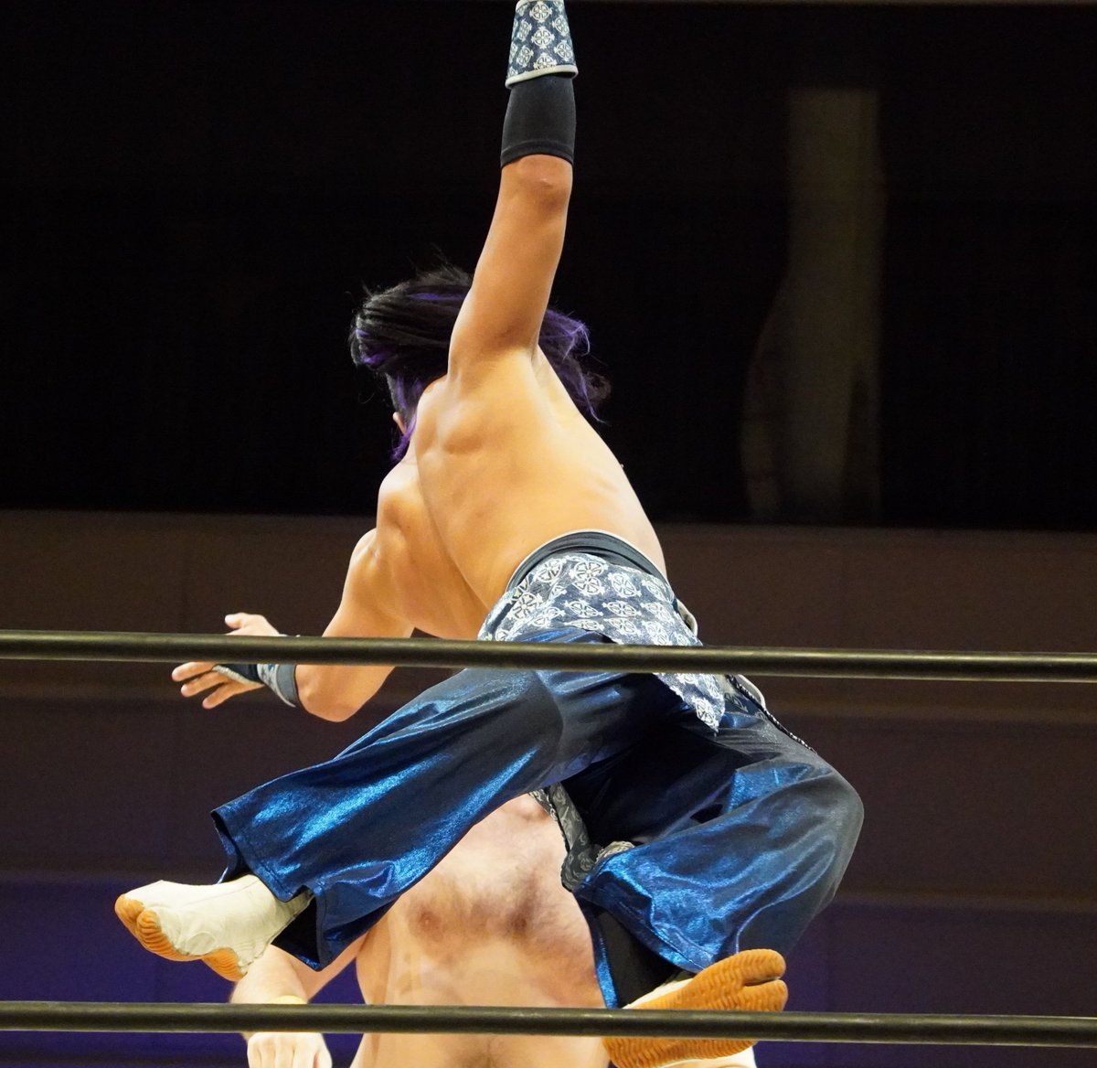 talinew5118nao's tweet image. 2025.7.26 NOAH 京都KBSホール
#AMAKUSA 様

ようやくまともに殿の空中美技撮れた!!

#noah_ghc