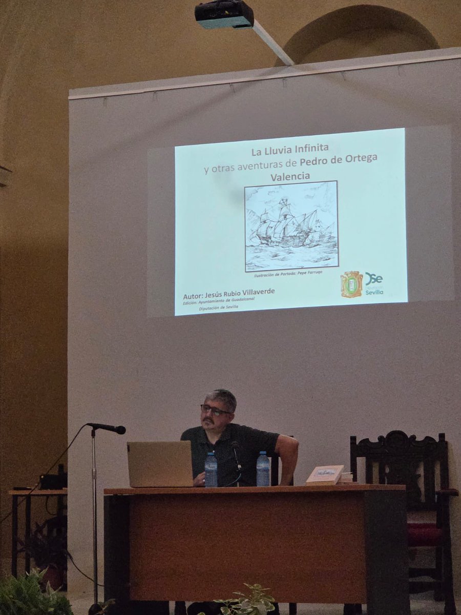 picatostes's tweet image. Ayer presentamos “La lluvia infinita” en Guadalcanal. Muchas gracias a todos los que asistieron.