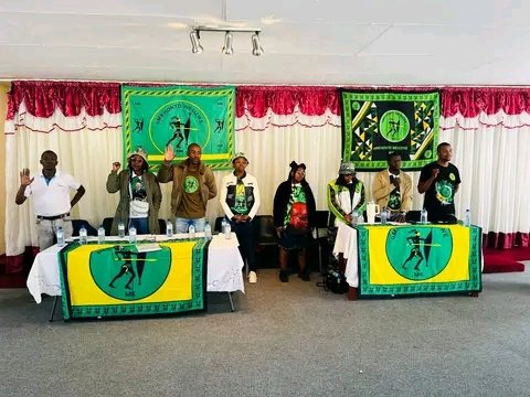 CadreNguyi's tweet image. Commander Morning π
uMkhonto weSizwe Youth League Young Lion Assembly at Gert Sibande, Ermelo - Mpumalanga. #GwazaMkhontoGwaza ππ€