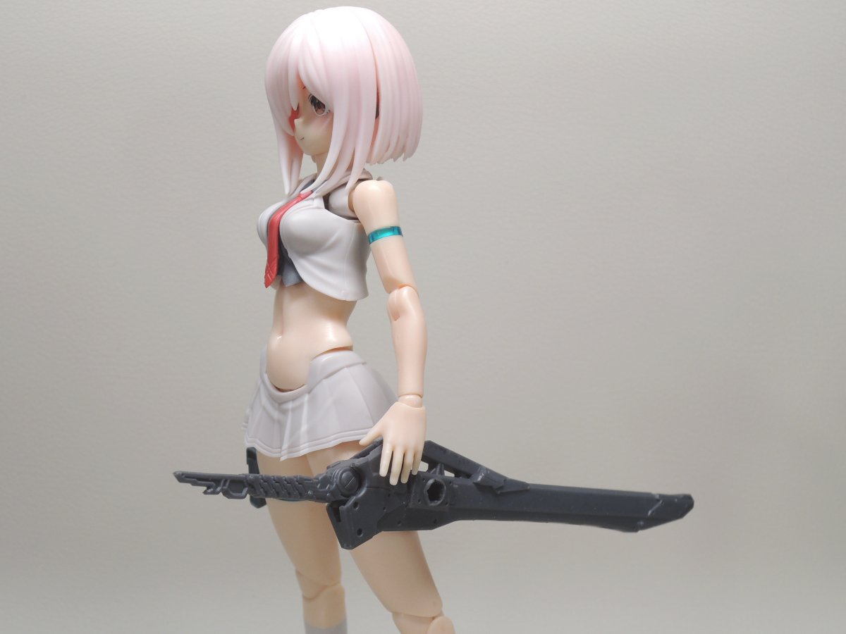 sin023939's tweet image. 楽しみにしていたBISAIONさんの新作、魔法科学刀「エヴァンス」到着。
最初からサポートの除去をして頂いてるので、届いてすぐに遊べるのが有り難いです。
それにしても良いデザイン。