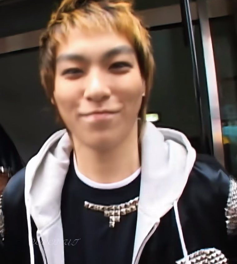 doomdadawill's tweet image. you know what time it is? EMO TABI TIMEE