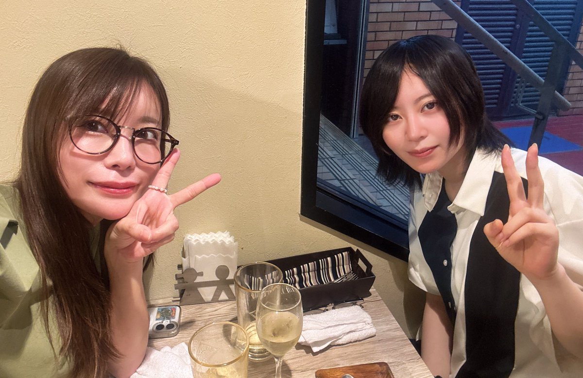 michiiharu's tweet image. 黒瀬ルイちゃんとみんなでとみゑさんへ🍷
ボブが予約してくれました🍝
ルイちゃんはパチガブのデビューから見てるし実質私が産んだんだ🤱🍼
ママ応援してるからね!👵🏼