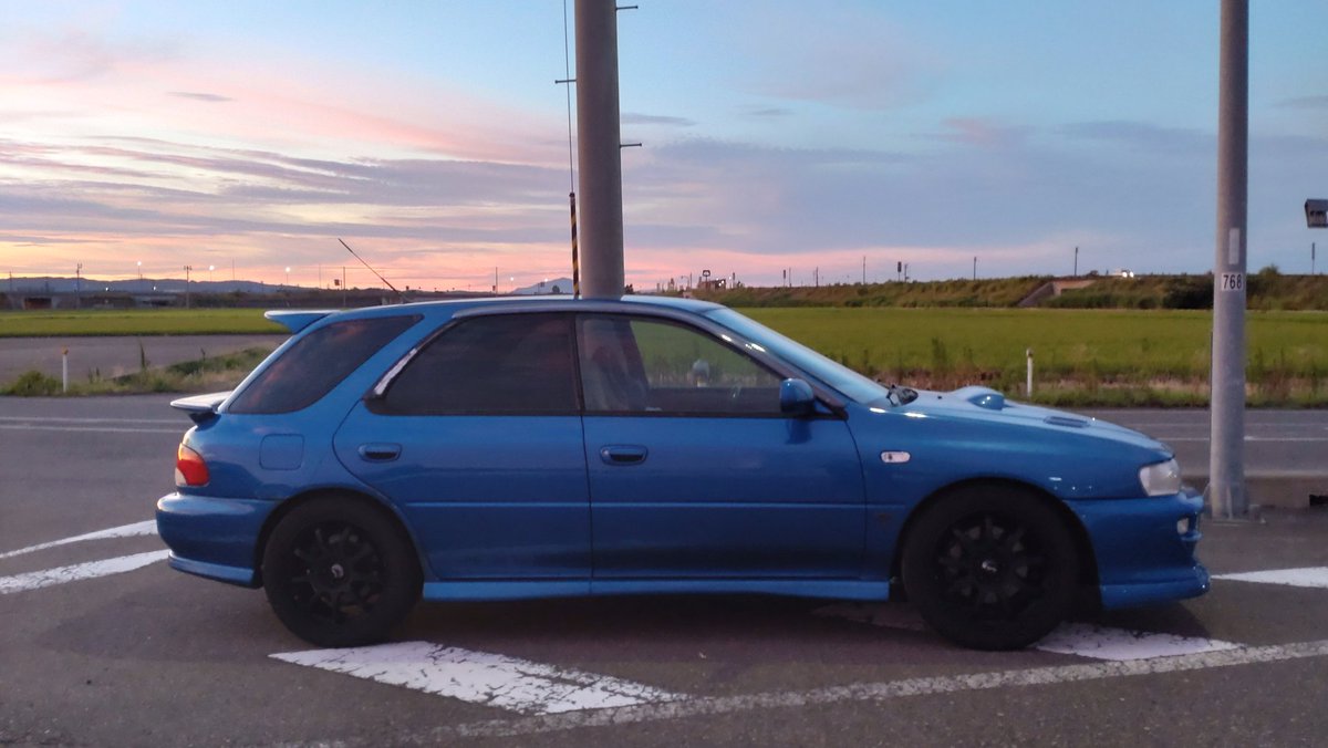 ポスト出来てなかったようなので、再送
参加された皆様、スタッフの皆様暑い中お疲れ様でした。

無事故無違反無故障で帰宅
出発時と同じ所で記念撮影

タイミング良くサンセットがキレイ

#HARUNASUBARUFES2025