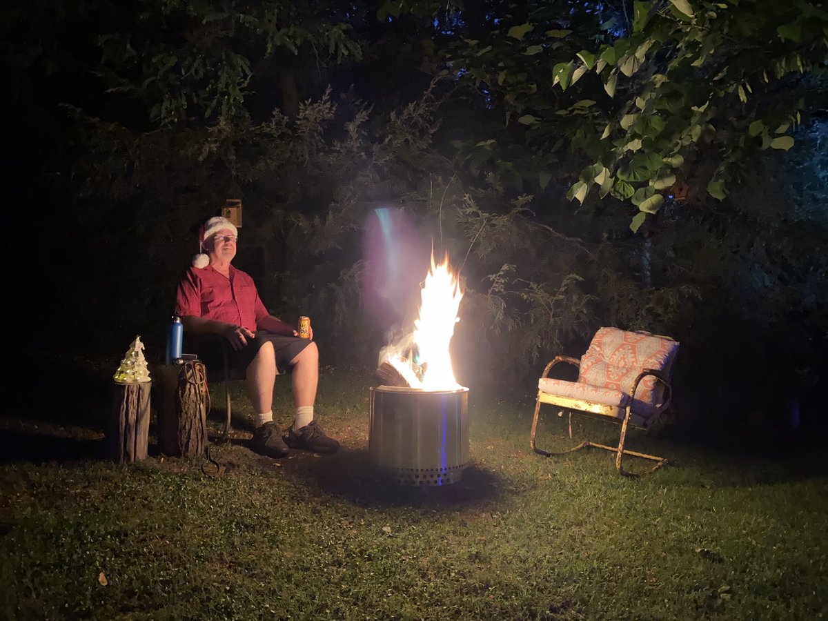 pondaroski's tweet image. 20250725 76°F Xmas In July Celebrations Honoring Lost Loved Ones And Viewing The International Space Station During Un-Normal Times,  Motel Z, Jacksonville, NY. Z.
#thepurposeportfolio
#unnormal
#lostlovedones
#xmasinjuly
#coincidentaltourist
#iss
#pondaroski
#joeziolkowski