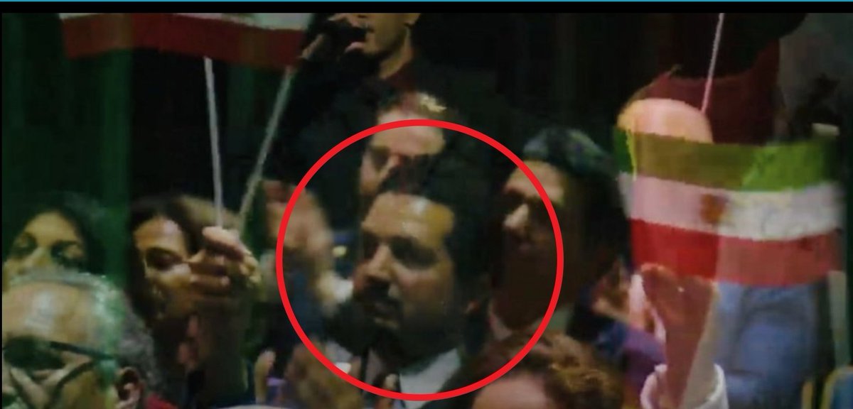Mehr_mihan's tweet photo. همکاری اونقدر ملی شد که دیگه خود جمهوری اسلامی هم جذبش شده و مهدی نصیری (نماینده خامنه‌ای)، صادق بیگدلی (مذاکره کننده ارشد جمهوری اسلامی) و یاسین رامین (پسر مشاور ارشد احمدی‌نژاد و قاتل کودکان ایران با شیر خشک‌های آلوده) و... درش حضور دارن
سطل=سپاه https://t.co/LeHCUghAPo