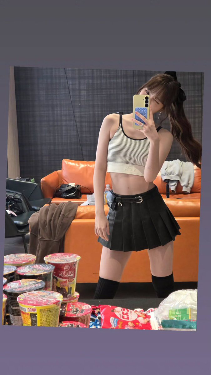 金采源每次發限動都好可愛，反正我有發了喔你們自己看著辦🥺🥰反正我好好看餒
對 你最好看😚