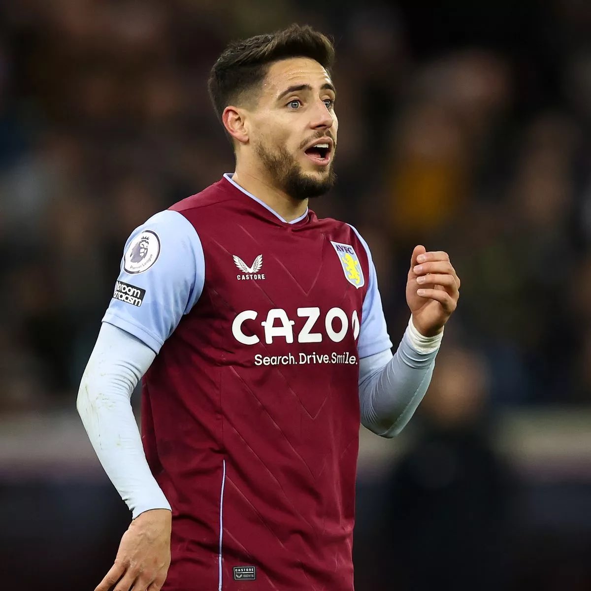 QuirosRuiz's tweet image. El Girona FC negocia por el lateral izquierdo Àlex Moreno (32) del Aston Villa, que lo ha tenido cedido la temp pasada en el Nottingham Forest (19p/1a).
Se busca cesión asumiendo % de ficha o bien que rescinda el año de contrato que le queda, rebajándose sueldo.
Varios…