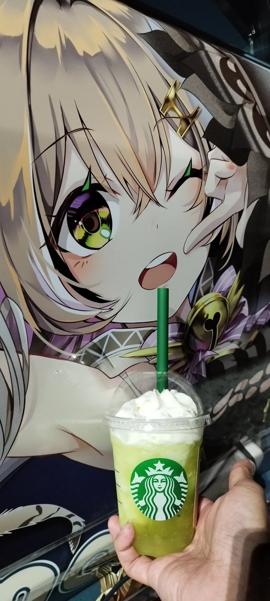 lspin1220's tweet image. ムメイちゃん！スタバ買ってきたよ🪶