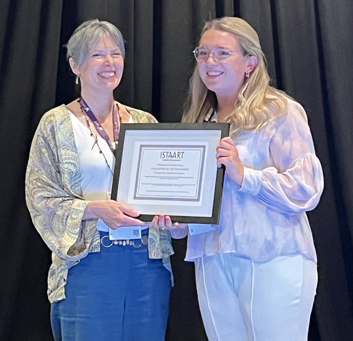 Emsdoesscience's tweet image. Very honoured to have received the award for Publication of the Year in Perioperative Cognition and Delirium, at the Alzheimer’s Association International Conference ☺️🇨🇦
Massive thanks to the PIA, co-authors and my PhD supervisors 🙏🏻
Excited for a week of science!
#AAIC25