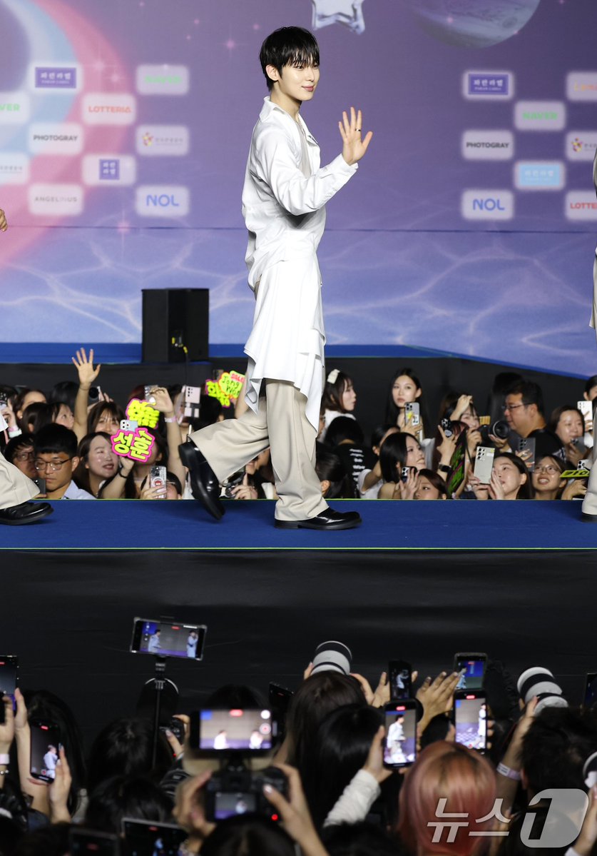 ftalsunoo's tweet image. OH THE PEOPLE&apos;S PRINCESS