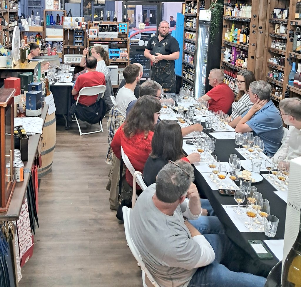 Decanter Spirit tweet media