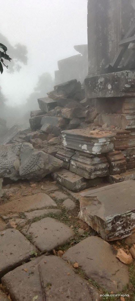 TelegraphPak's tweet image. #BREAKING 

🇹🇭 Thailand has bombed and damaged the sacred Preah Vihear Temple — a UNESCO World Heritage Site — according to Khmer Times.