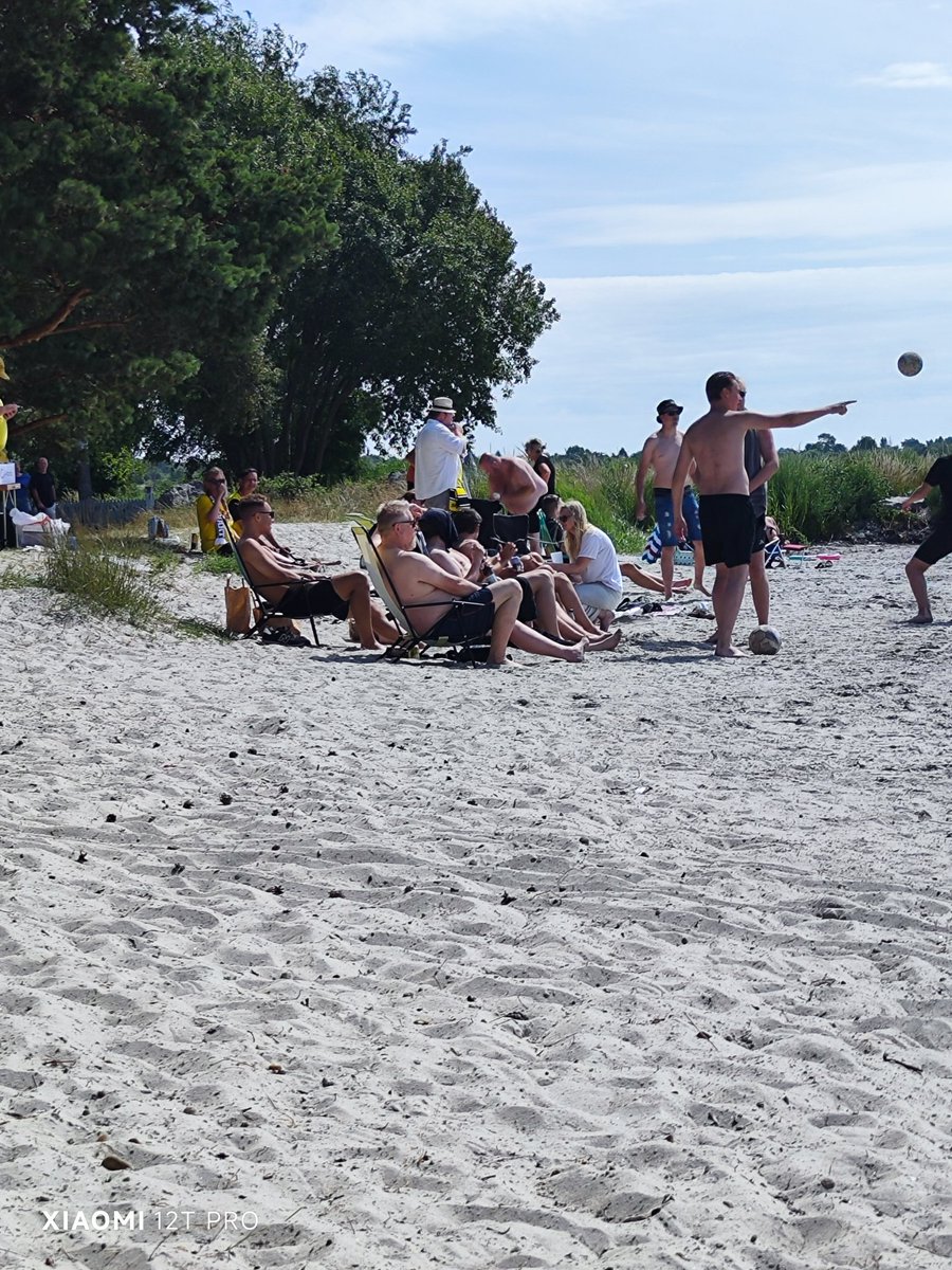 johansson_69's tweet photo. Ladda för tre pinnar på underbara Hällevik beachen 🍻 https://t.co/1Wu15mrvpy