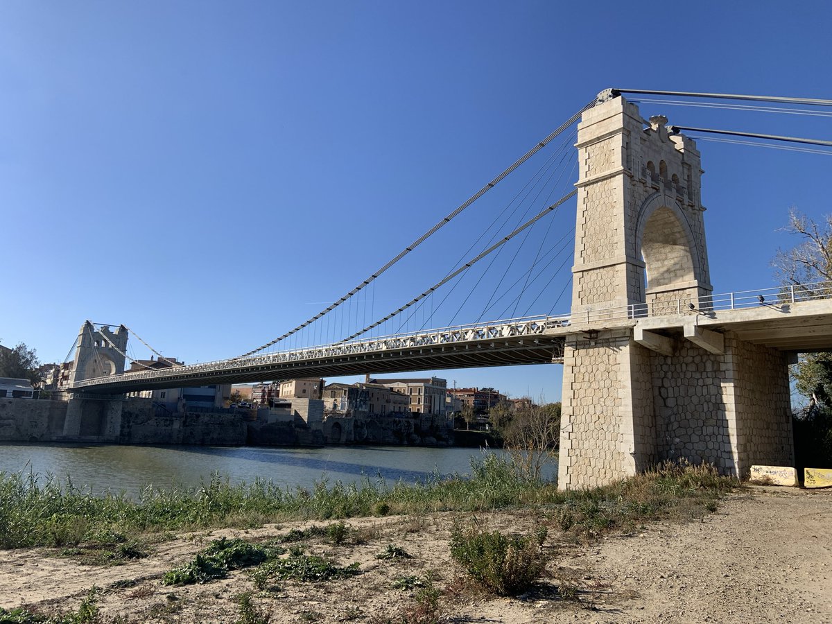 Río Ebro.

Cómo empieza: Reinosa.

Cómo termina: Amposta.