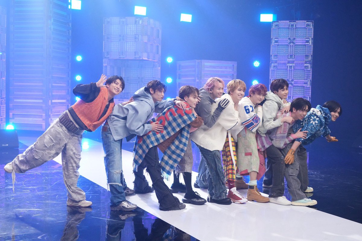 fujitoretari's tweet image. トレタリ #218
明日7/28(月)23:30〜
フジテレビTWOで初放送📺✨
#FOD にて配信!
「家に眠るお宝ゆずります!トレオク」中編
あるお宝をかけてメンバー8人で腕立て伏せ!?リョウガ視点のスタジオライブもお見逃しなく!
#超特急トレタリ #超特急 #なすなかにし
otn.fujitv.co.jp/toretari/