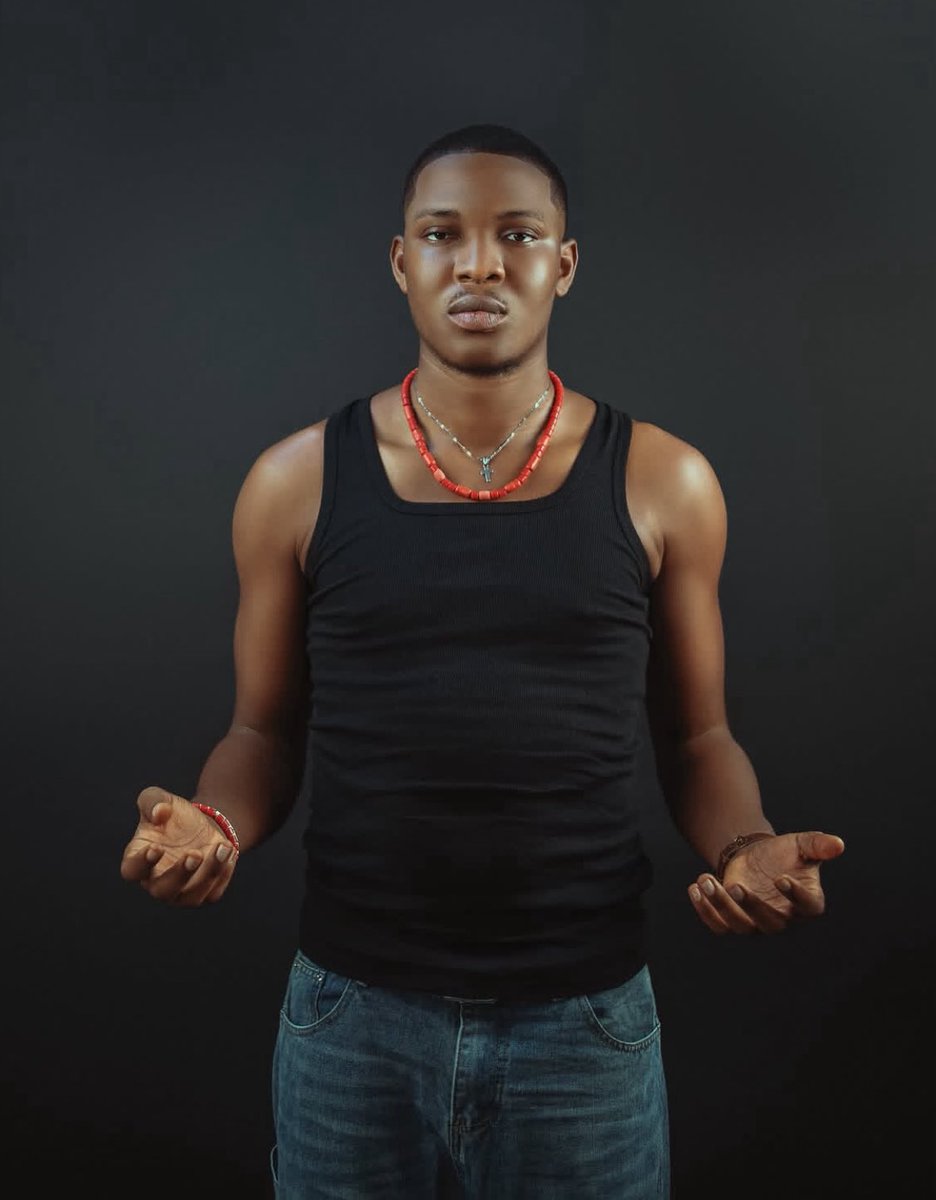 New music tomorrow at Gods time 💣

distrokid.com/hyperfollow/od…