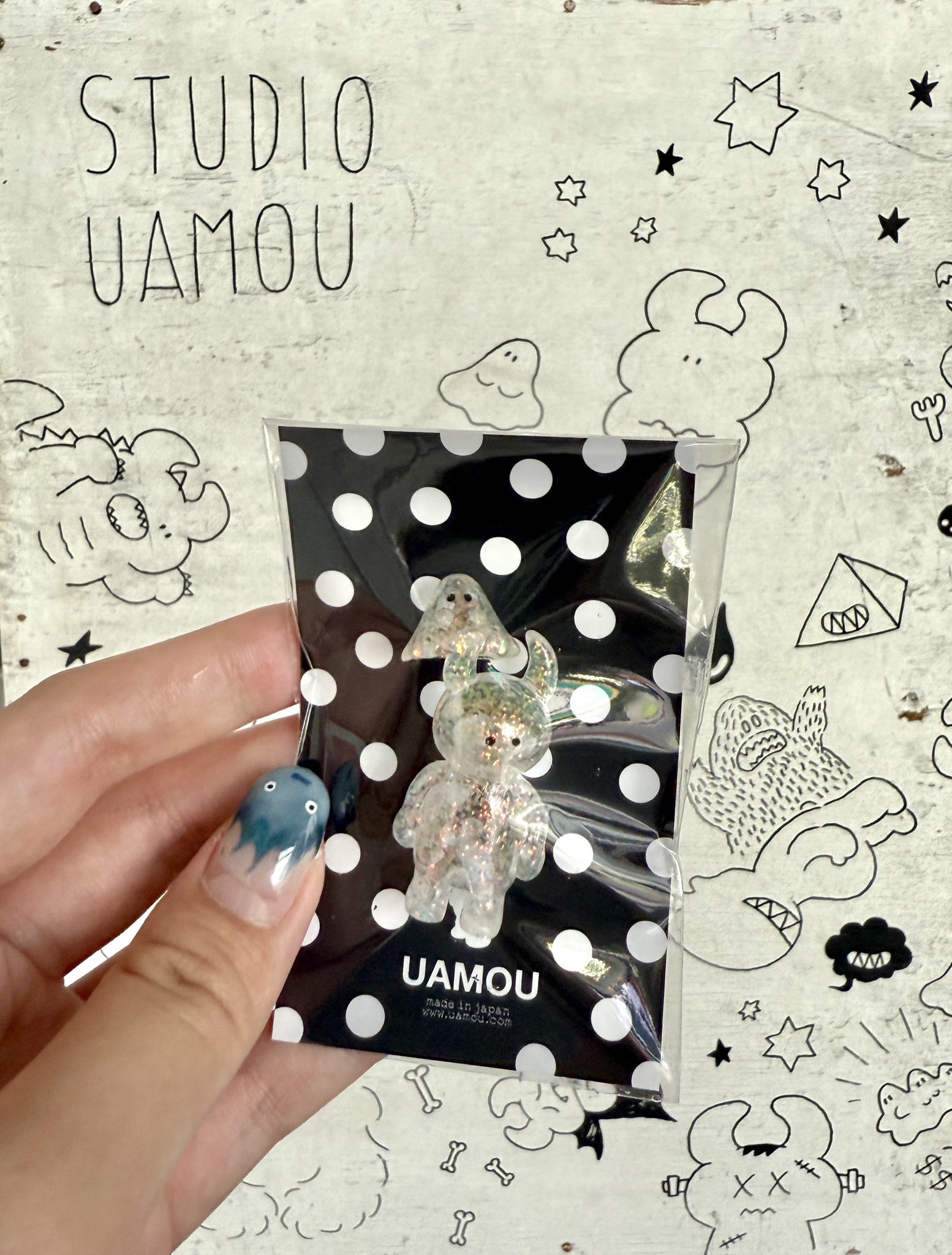 【激レア】uamouキャンバス原画作品　読書の秋！食欲の秋！ウアモウの秋！ 激レア】uamouキャンバス原画作品 読書の秋！食欲の秋！ウアモウ