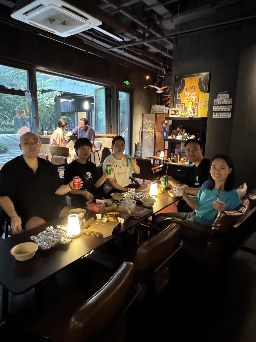 dinah_zhang's tweet image. 见了老朋友和新朋友