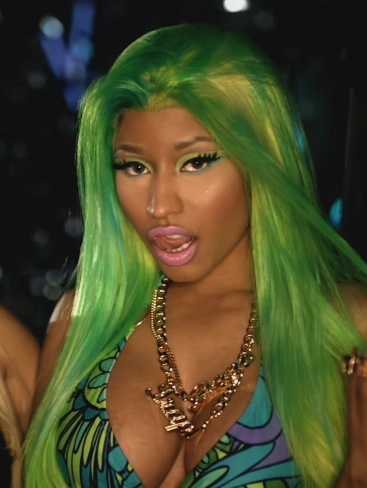 HOTNlKA's tweet image. I love this photo of her SO MUCH