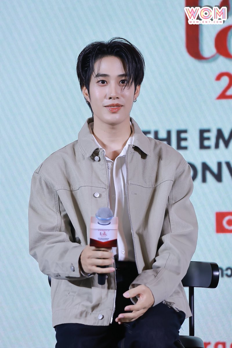 WOMENTERTAIN's tweet image. ‘ เติ้ล มติมันท์ ’ ร่วมแชร์เรื่องราว สร้างแรงบันดาลใจ ในงาน Praew Talk 2025 &quot;The Empowering Conversation&quot; 💫

#TLE_mtm 
#TleFirstone #เติ้ลเฟิร์สวัน
#praewtalk2025xTleFirstOne
#PraewTalk2025