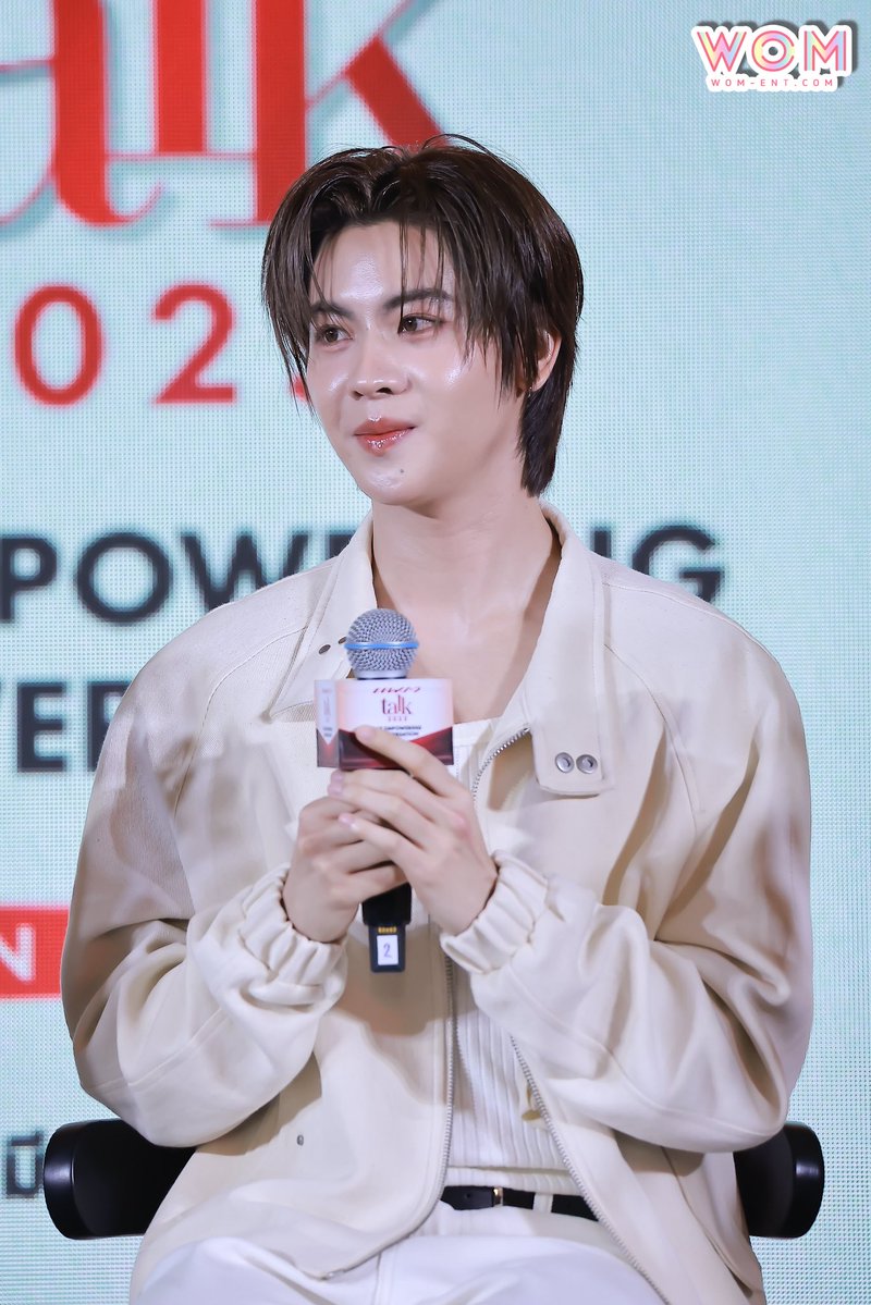 WOMENTERTAIN's tweet image. ‘ เฟิร์สวัน วรรณกร ’ ร่วมแชร์เรื่องราว สร้างแรงบันดาลใจ ในงาน Praew Talk 2025 &quot;The Empowering Conversation&quot; 💫

#FirstOne
#TleFirstone #เติ้ลเฟิร์สวัน
#praewtalk2025xTleFirstOne
#PraewTalk2025