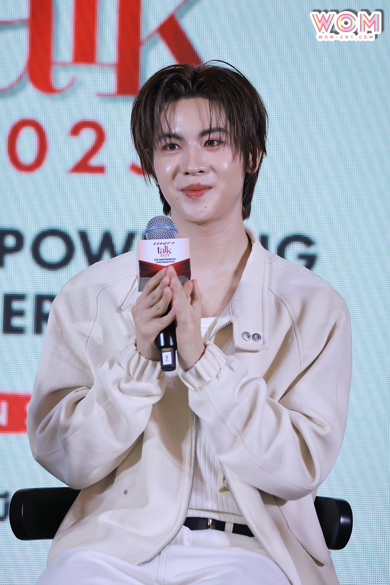 WOMENTERTAIN's tweet image. ‘ เฟิร์สวัน วรรณกร ’ ร่วมแชร์เรื่องราว สร้างแรงบันดาลใจ ในงาน Praew Talk 2025 &quot;The Empowering Conversation&quot; 💫

#FirstOne
#TleFirstone #เติ้ลเฟิร์สวัน
#praewtalk2025xTleFirstOne
#PraewTalk2025