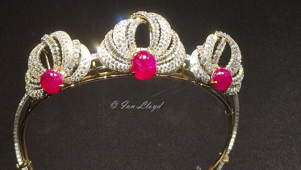 IanLloydRoyal's tweet image. Enjoyed seeing items belonging to 20th Century icons in the #Cartier exbn @V_and_A - #PrincessGrace ruby and diamond tiara and her engt ring given to her by #PrinceRainier, #JackieKennedy 1962 gold watch now owned by #KimKardashian &amp;amp; #ElizabethTaylor ruby necklace from Mike Todd