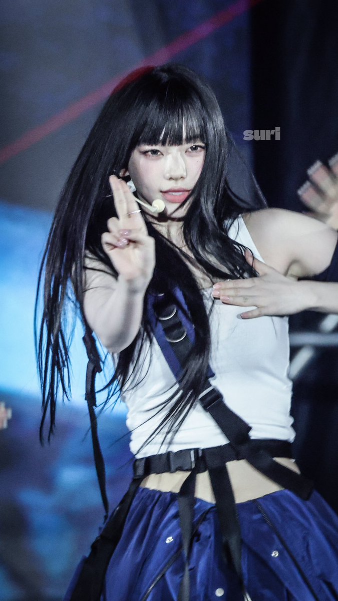 SuriK0909's tweet image. 🫦
#카리나 #에스파 #aespa #Karina #pnc2025