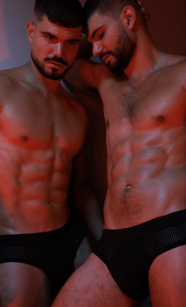 Gemelos Castillo tweet media