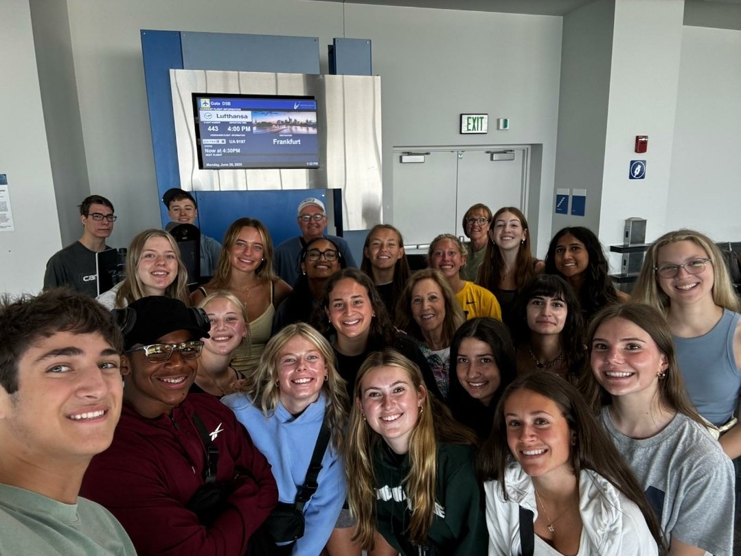 Teddy Moore III tweet media