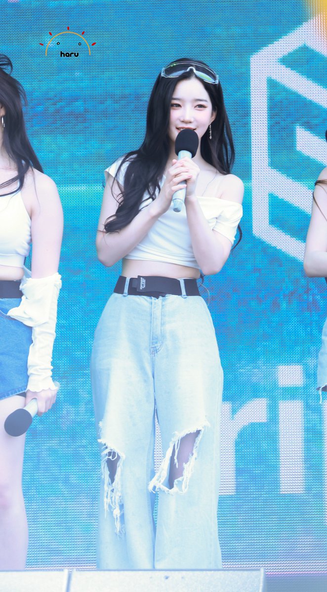 250705 워터밤 WaterBomb
🐰🌊
#트리플에스 #유연 #김유연
#tripleS #YooYeon #トリプルS