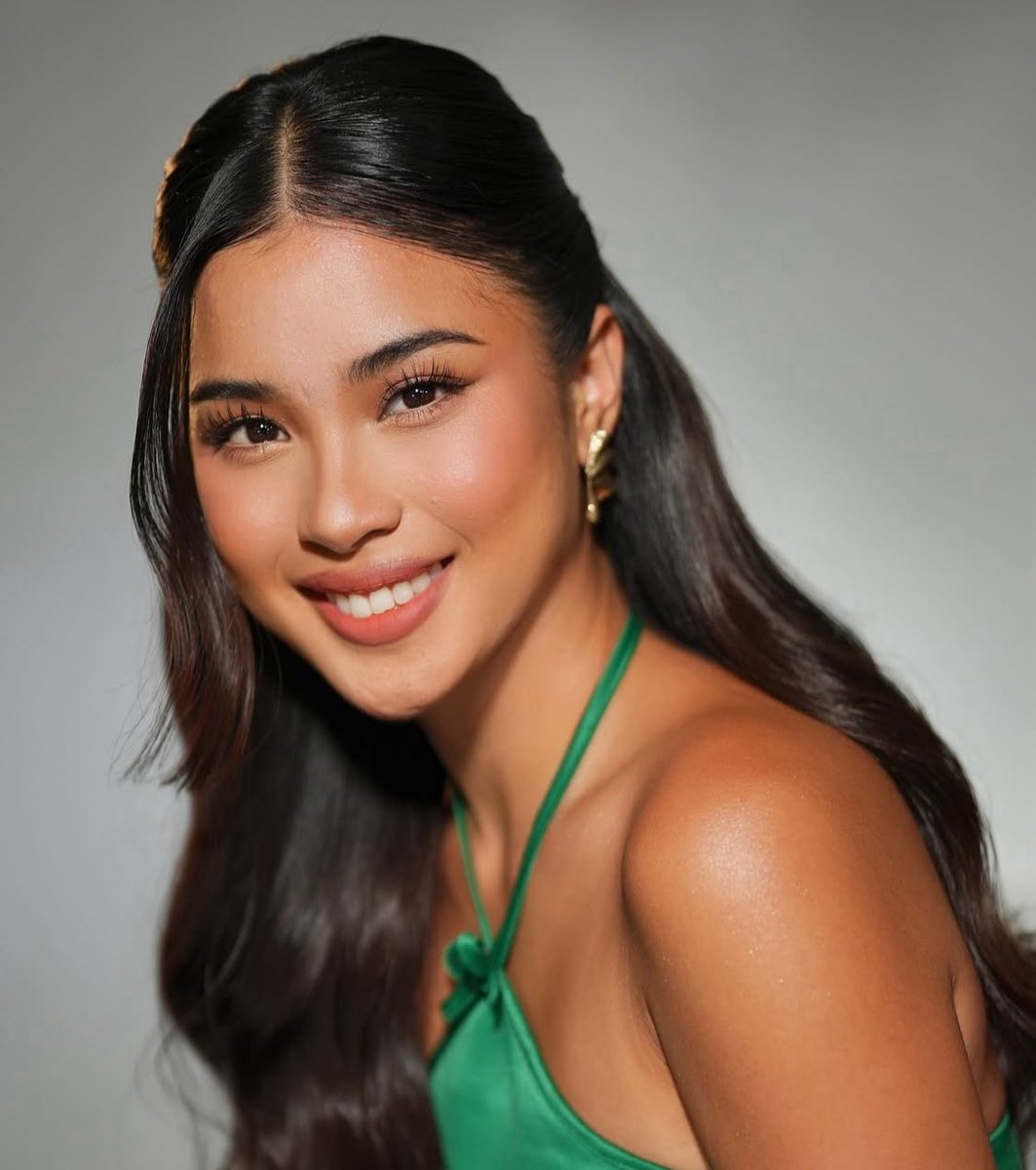 PpopNation's tweet image. Shuvee Etrata has gained over 1.6 million followers on Instagram.