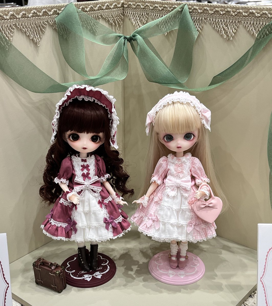 DollybirdBook's tweet image. 本日のアイドール会場でのDollybird新刊は完売いたしました。
Harmonia bloom meets Misko Aokiは展示中ですので、ぜひお立ち寄り下さい🎀
