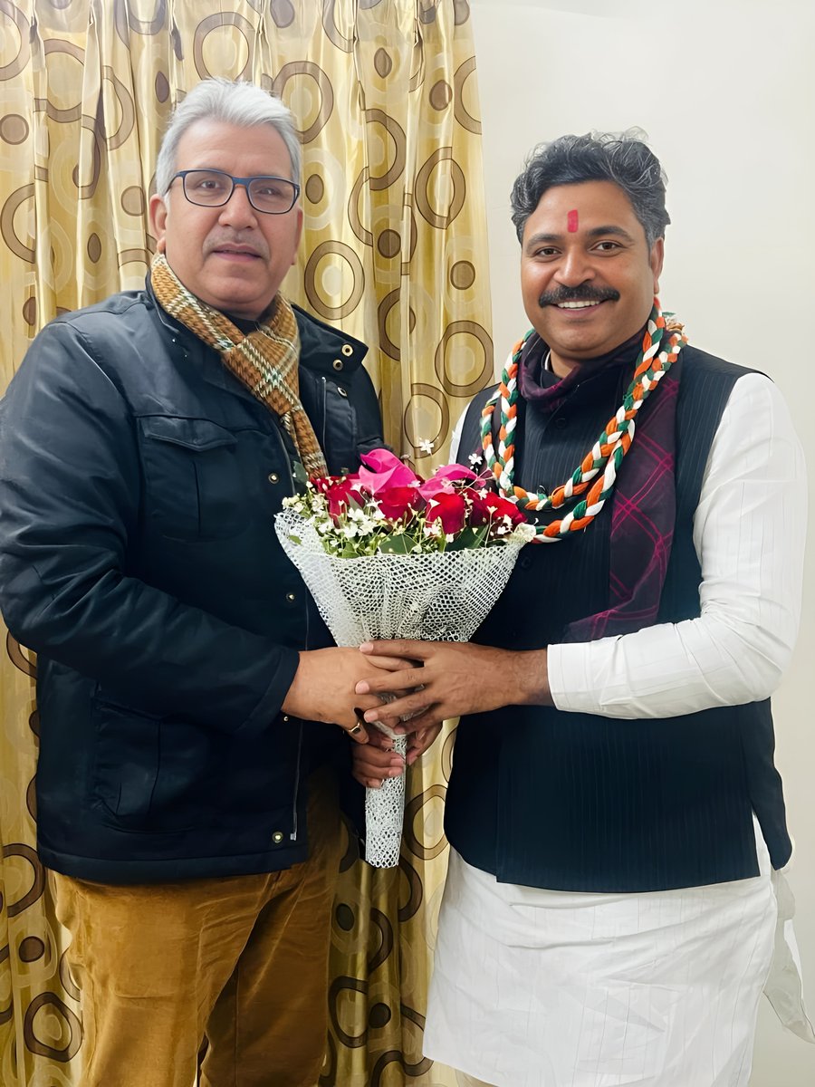 TikaRamJullyINC's tweet image. पूर्व राज्य मंत्री श्री संदीप सिंह चौधरी जी को जन्मदिन की हार्दिक बधाई एवं शुभकामनाएं।
ईश्वर से आपके उत्तम स्वास्थ्य व दीर्घायु जीवन की कामना करता हूँ। @sandeepinc_ @INCRajasthan