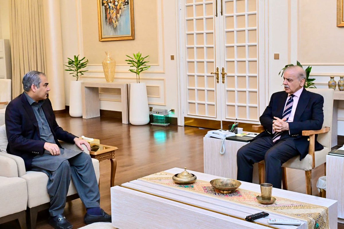 Interior Minister Syed Mohsin Raza Naqvi calls on Prime Minister Muhammad Shehbaz Sharif in Islamabad on 27 July, 2025.❤️🇵🇰
