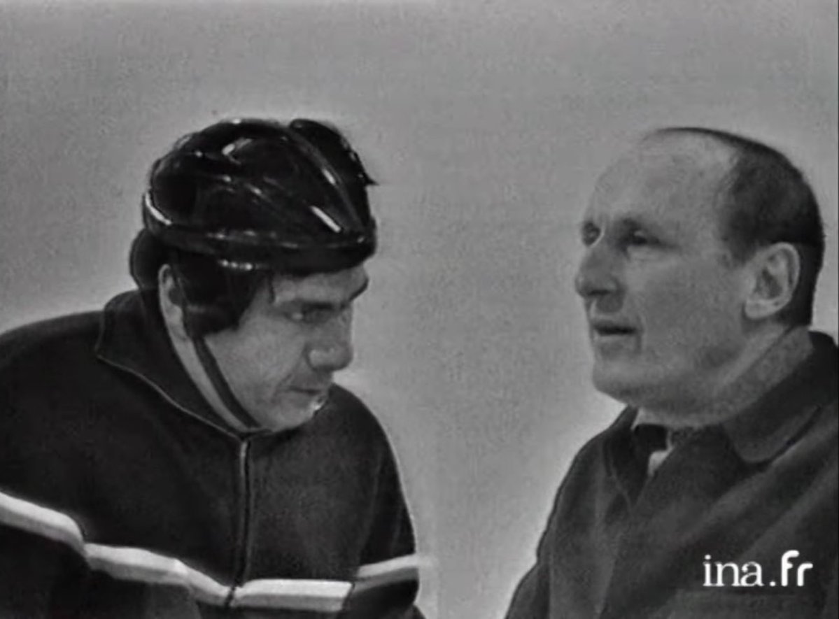 RemiFauconnier's tweet image. Pour fêter l’anniversaire de 𝗕𝗼𝘂𝗿𝘃𝗶𝗹 et l’arrivée du Tour, rien de tel qu’une petite conversation entre l’intéressé et Michel 𝗚𝗮𝗹𝗮𝗯𝗿𝘂, au sujet du 𝗱𝗼𝗽𝗮𝗴𝗲…
Du quoi?😶 🤫🫣
👉 youtu.be/4tn9QahIeVk?si…