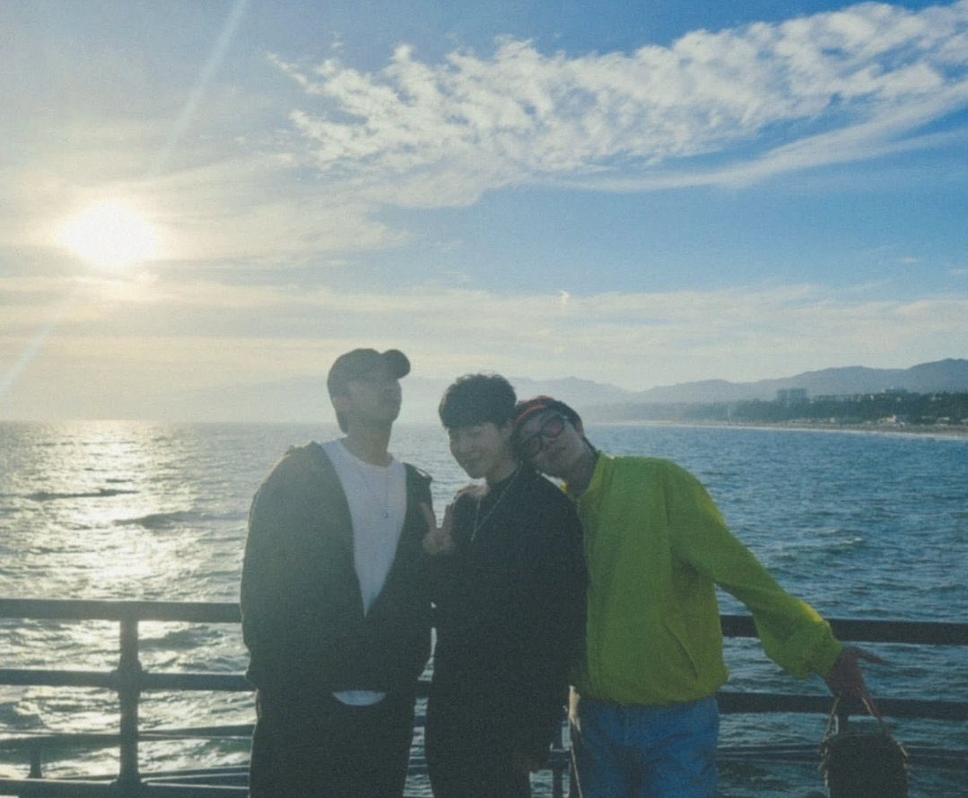 DistinctPost's tweet image. RM, Jimin, and J-Hope look effortlessly handsome in a newly shared photo. 🖤✨