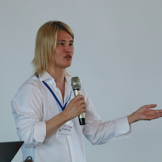 gdgkwansai's tweet image. 開幕の挨拶は、Sherryさんと石原さんに行っていただきました！
オンライン配信：youtube.com/live/ANLCKnxEa…
#gdgkwansai #ioextended #GoogleIO