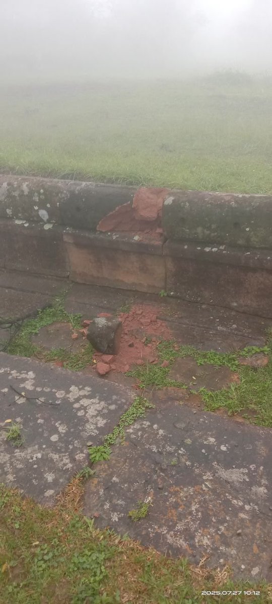 pheaktraneth's tweet image. Urgent Statement of Condemnation Continued Armed Aggression Against the Preah Vihear Temple by the Thai Armed Forces #CambodiaNeedPeace
#BorderDispute #ThaiAttackFirst #ThaiAttackWorldHeritage #UNESCO