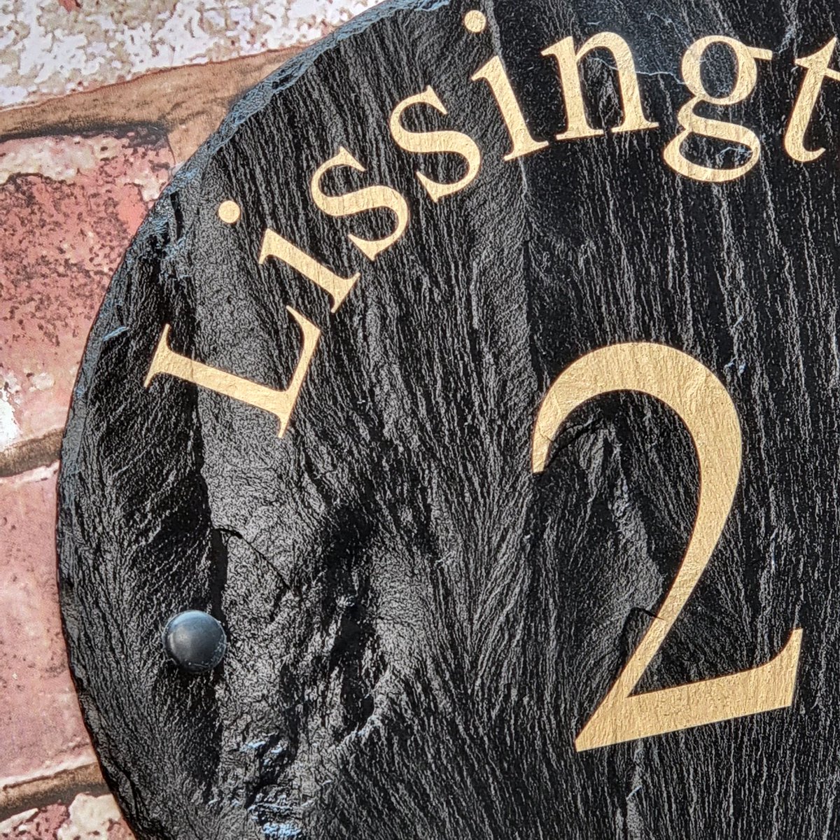 LeadDIYshop's tweet image. laser-etched colored slate house sign!🏡✨

🌐Website shop and socials🌐
🔗🔗🔗
linktr.ee/LeadDIYshop

#SlateHouseSign #HouseSign #CustomHouseSign #PersonalisedHouseSign #HomeSign #HouseNumberSign #AddressSign