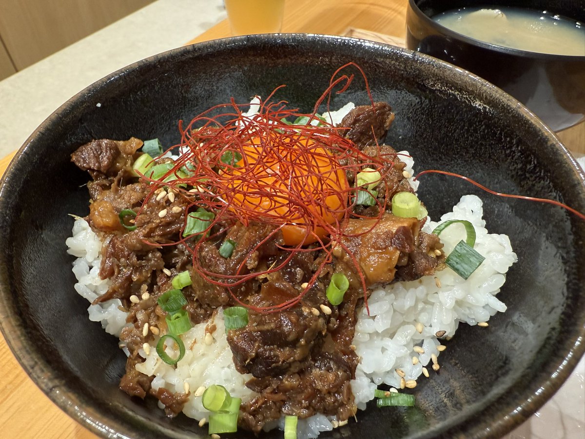 hyogure's tweet image. しまね館でランチ🥺