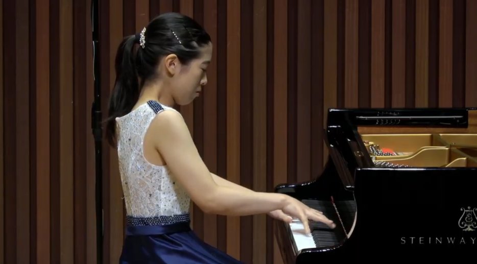【特級 二次予選2日目】
現在、21.渡邊 伽音さん（桐朋学園大学3年）の演奏が行われています。