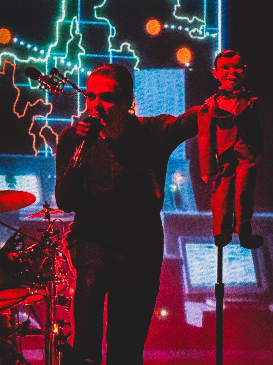 My Chemical Romance
Dodger Stadium 1 of 2
#MCRLA #MCRLA1