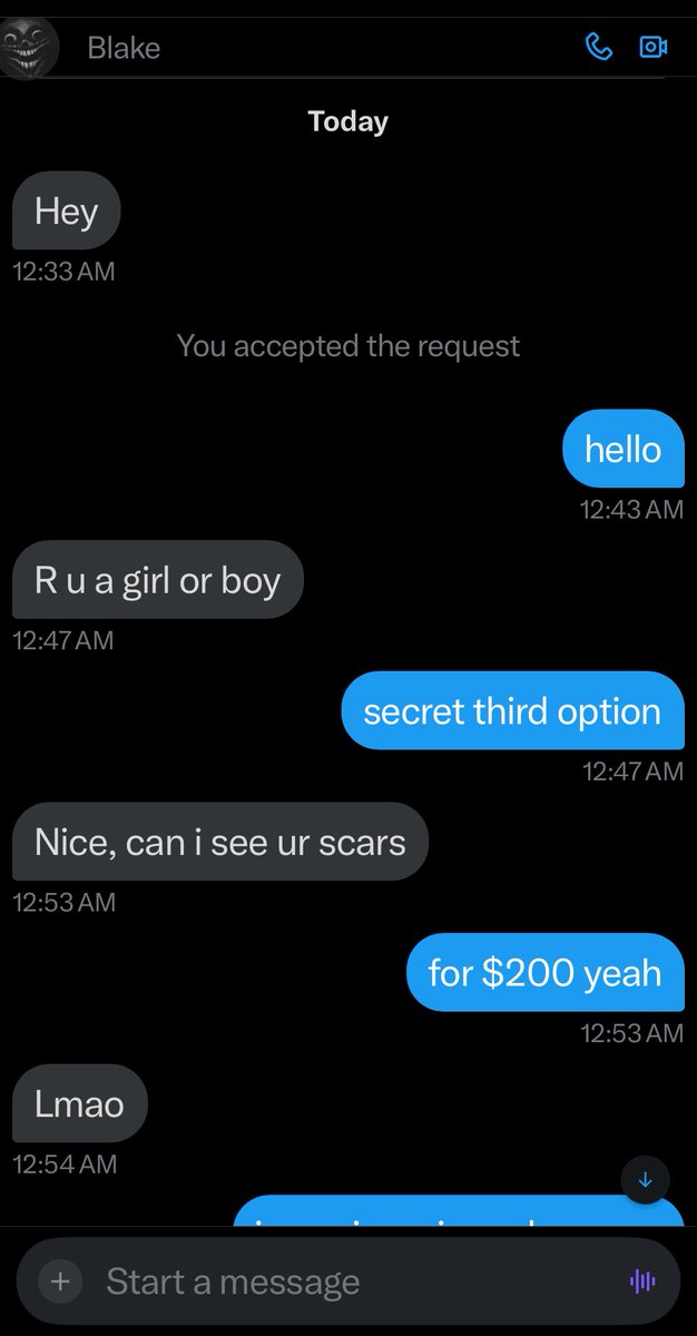 chronicaly_pupy's tweet image. hey guys you all should block this guy

@//Blake8013028559