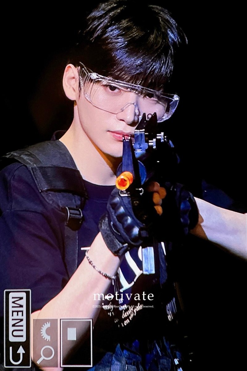 jun9mok00's tweet image. 250727 #cravity #ν¬λλΉν° #μ λͺ¨ #ꡬμ λͺ¨ #jungmo