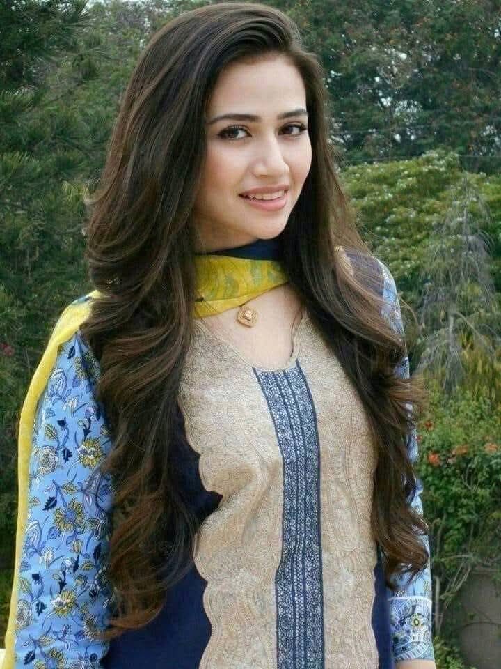 Kanwal__khan151's tweet image. You can say sorry, But You can't change the story.
Good Afternoon