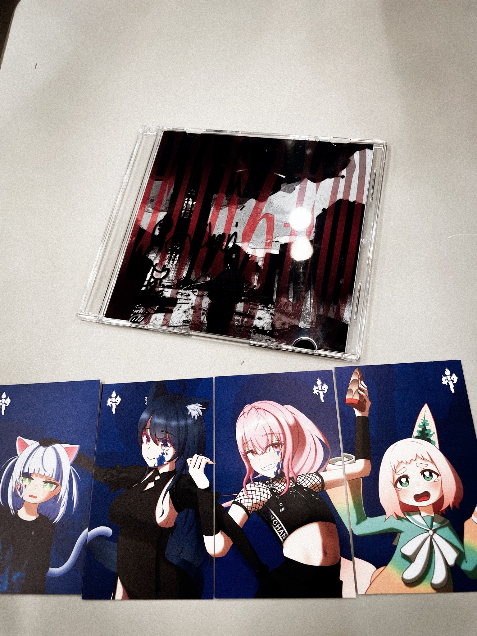 KNK クナクン　CD ２枚セット　全員サイン付　●※バラ売り不可 KNK CDセット - メルカリ