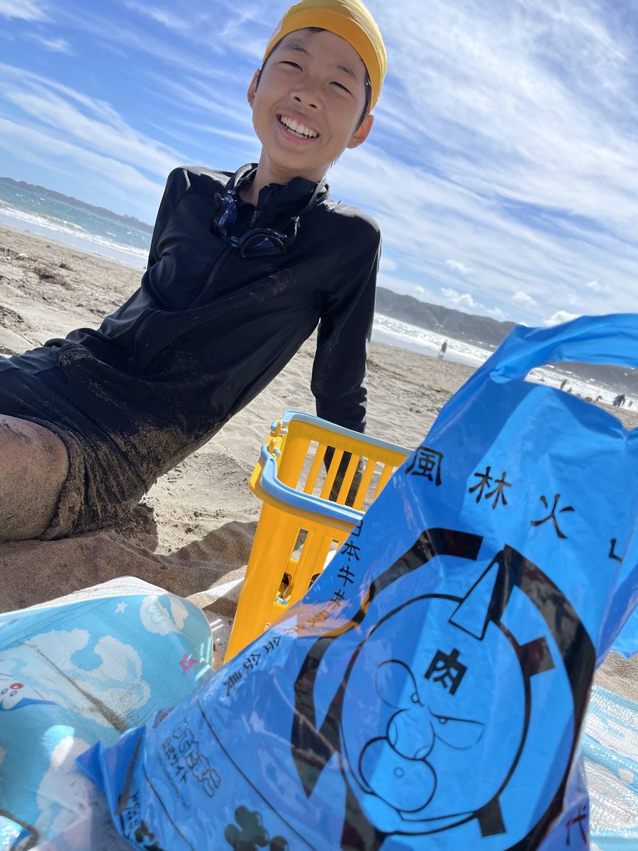 taiseiman2020's tweet image. 今日は海水浴に来ました✌😁🌊
海最高でーす☀