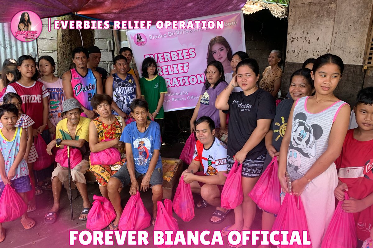 ForeverBiancaFC's tweet image. 𝐄𝐕𝐄𝐑𝐁𝐈𝐄𝐒 𝐁𝐈𝐀𝐍𝐈𝐇𝐀𝐍, 𝐑𝐄𝐋𝐈𝐄𝐅 𝐎𝐏𝐄𝐑𝐀𝐓𝐈𝐎𝐍. 

Our Forever Bianca team visited one of the areas that was hit hard by Bagyong Crising — Purok Sunrise in Poblacion Polomok to provide relief assistance to the community.

Thanks to the generosity of our fellow…